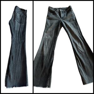 Express 70s flare faded black jeans size 4R pockets mid rise